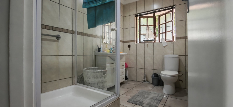 7 Bedroom Property for Sale in Dana Bay Western Cape